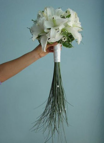 Свадебный букет из лилий для любой невесты