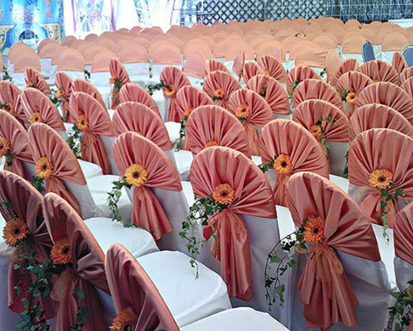 Оформление стульев на свадьбу. 8 идей + фото | Пан Прокат | Дзен